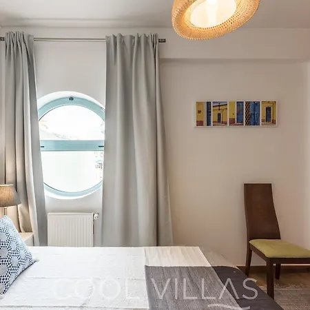 Marina Water View - 6 People, Bars & Restaurants Albufeira