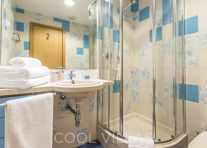 Διαμέρισμα Marina Water View - 6 People, Bars & Restaurants Αλμπουφέιρα