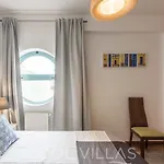 Marina Water View - 6 People, Bars & Restaurants 알부페이라