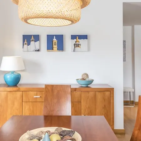 Marina Water View - 6 People, Bars & Restaurants