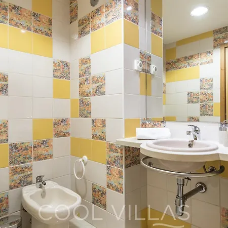 Marina Water View - 6 People, Bars & Restaurants Apartament